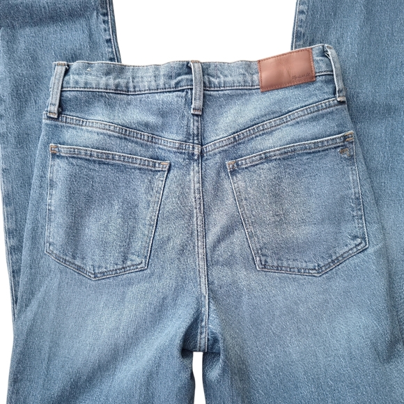 Madewell Highrise Slim boyfriend Jeans| 26T - Picture 5 of 14